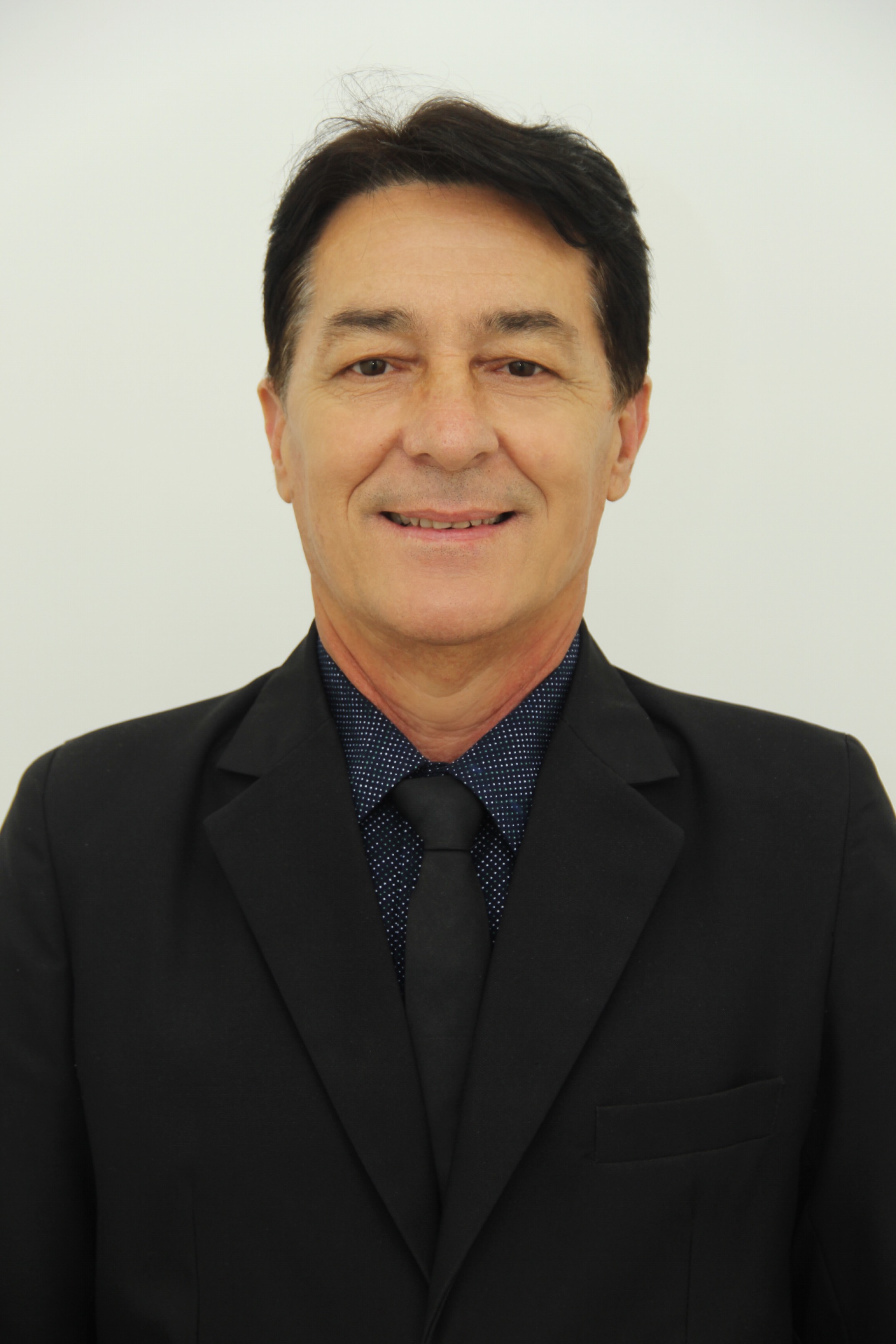 Ely Escarpini
