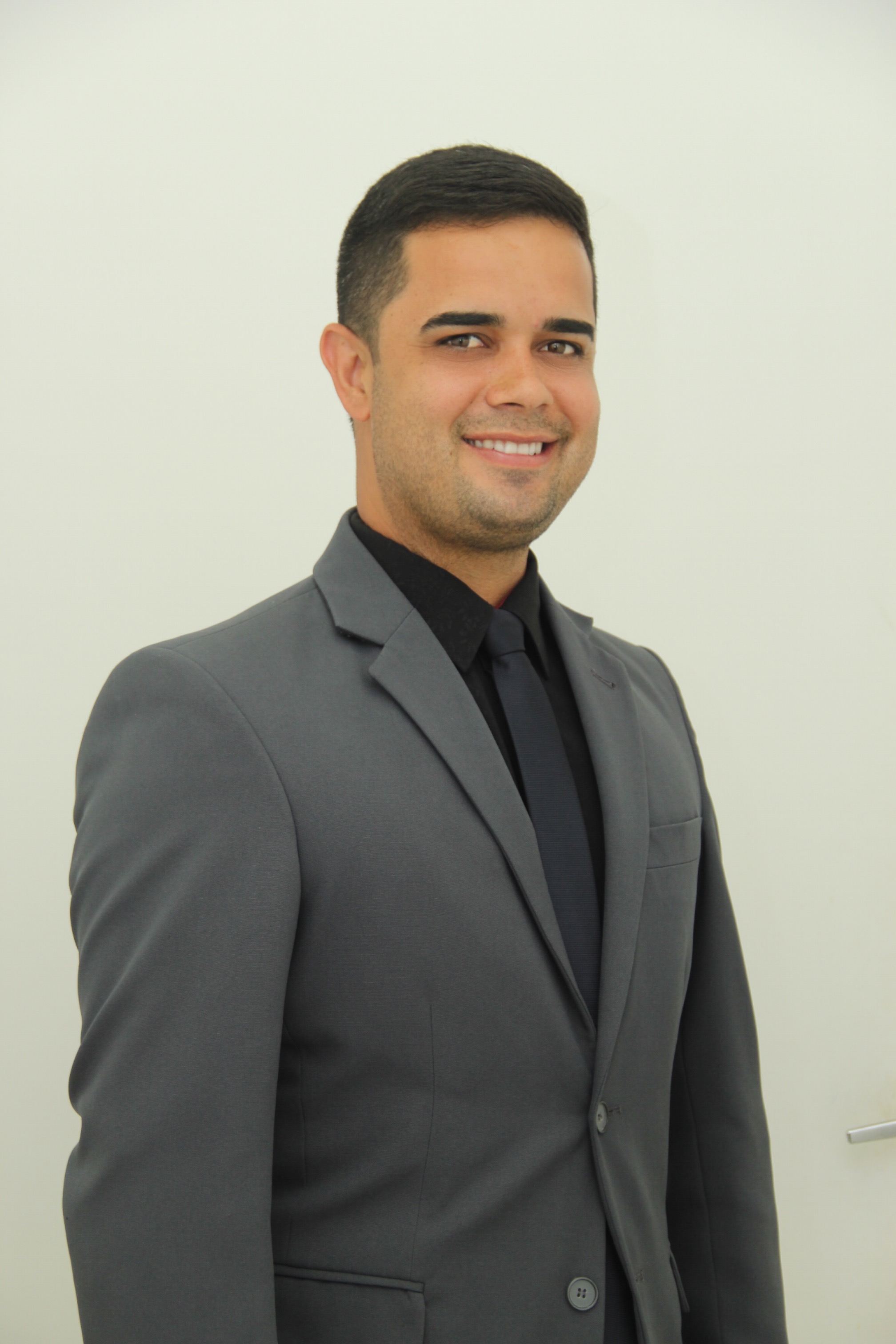 Leo Camargo