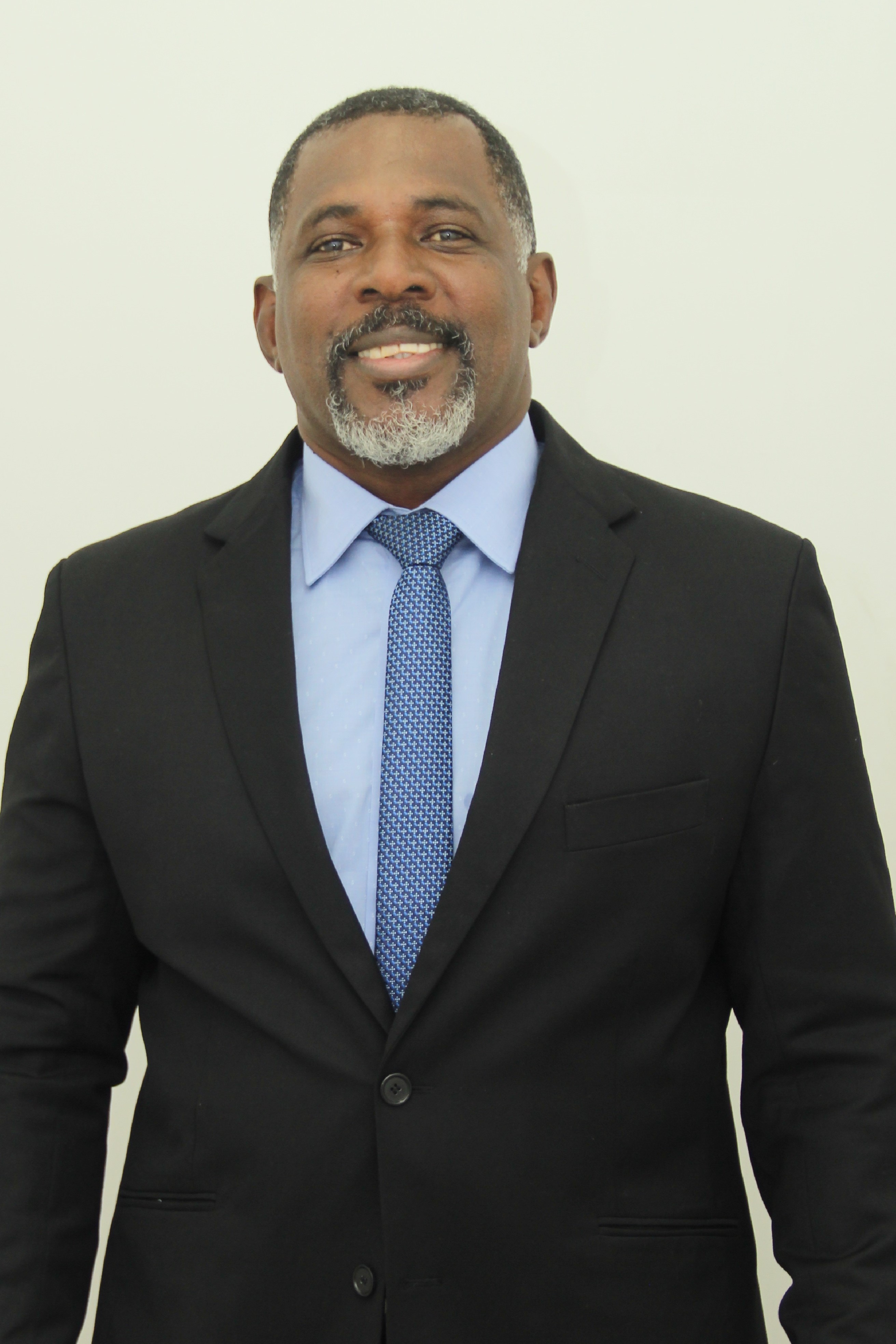 Adriano Pereira Verediano (Mestre Gelinho)